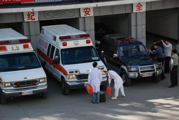 蓝田县救护车转院
